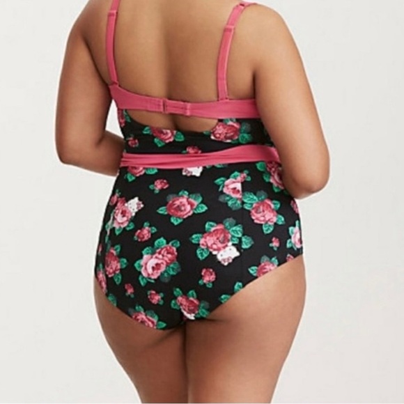 Torrid x Hello Kitty Black and Pink Floral Underwire Strapless One Piece Suit. 1 - Picture 13 of 14